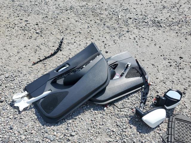 JTDEPRAE0LJ096016 - 2020 TOYOTA COROLLA LE WHITE photo 12