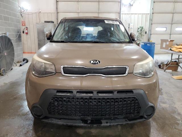 KNDJN2A23E7054649 - 2014 KIA SOUL BROWN photo 5