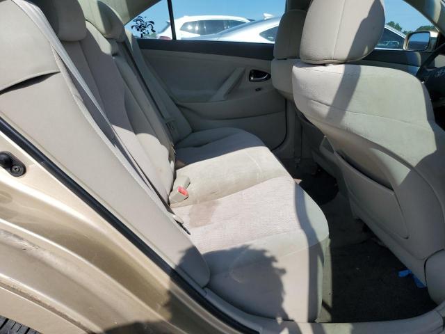 4T1BF3EK1BU731479 - 2011 TOYOTA CAMRY BASE GOLD photo 10