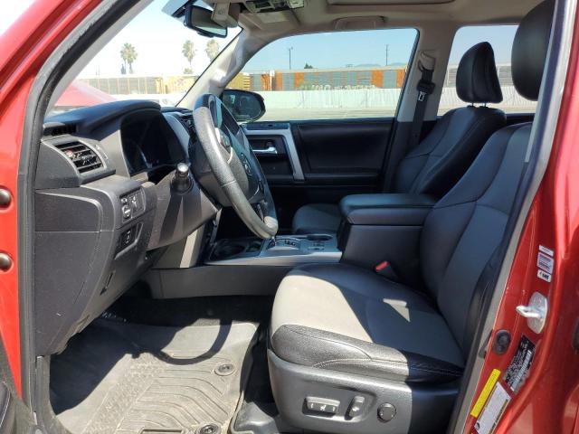 JTEZU5JR3H5150393 - 2017 TOYOTA 4RUNNER SR5 红色 照片 7
