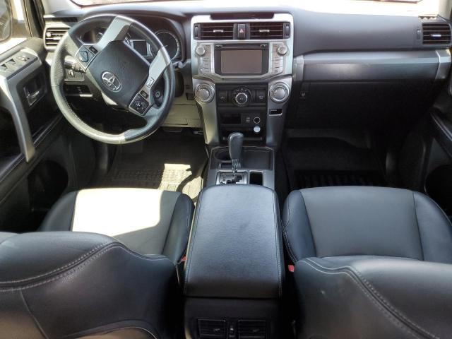 JTEZU5JR3H5150393 - 2017 TOYOTA 4RUNNER SR5 红色 照片 8