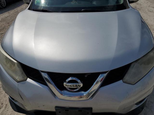 KNMAT2MT3FP562762 - 2015 NISSAN ROGUE S SILVER photo 12