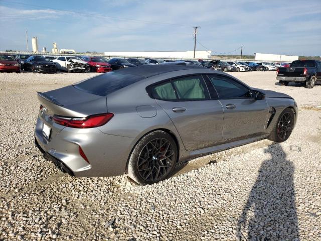 WBSGV0C07NCG84543 - 2022 BMW M8 GRAY photo 3