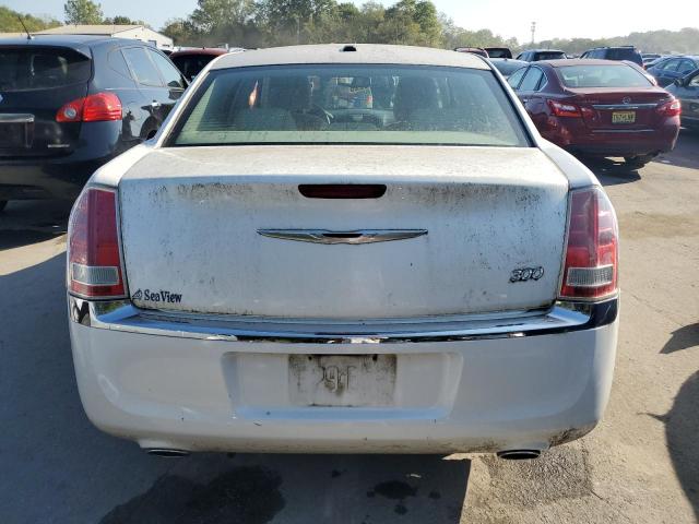 2C3CA4CG9BH529850 - 2011 CHRYSLER 300 WHITE photo 6