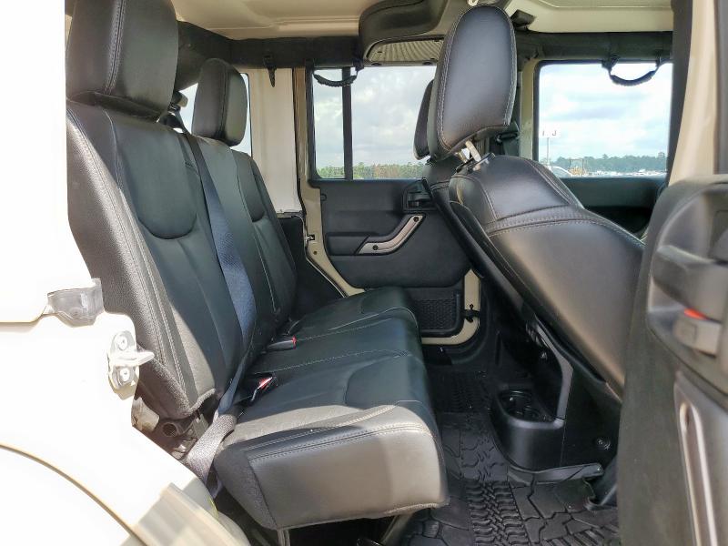 1C4BJWEG6JL867188 - 2018 JEEP WRANGLER U SAHARA Бежевий фото 11