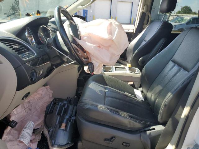 2C4RC1CG8ER339180 - 2014 CHRYSLER TOWN & COU TOURING L WHITE photo 7