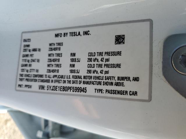 5YJ3E1EB0PF599945 - 2023 TESLA MODEL 3 WHITE photo 12