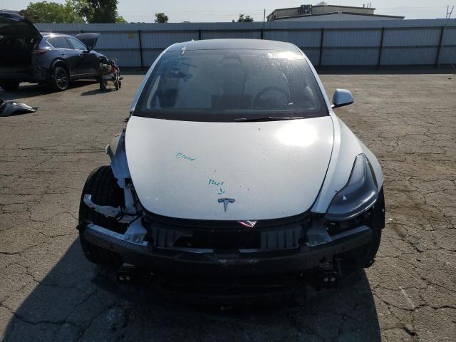 5YJ3E1EB0PF599945 - 2023 TESLA MODEL 3 WHITE photo 5