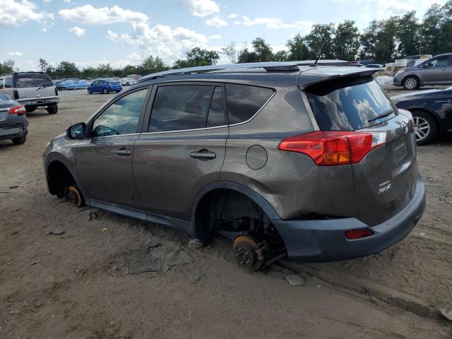 2T3ZFREV8FW161831 - 2015 TOYOTA RAV4 LE GREEN photo 2