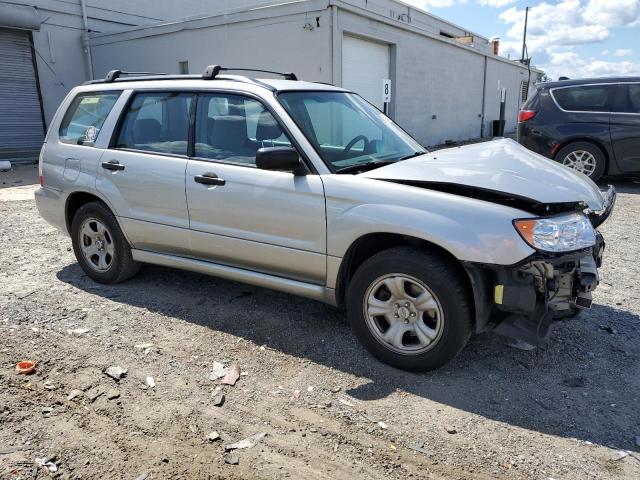 JF1SG63676H714005 - 2006 SUBARU FORESTER 2.5X SILVER photo 4