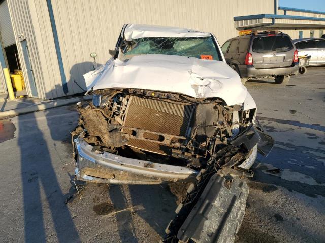 1C6RR7TT1KS727075 - 2019 RAM 1500 CLASS SLT თეთრი ფოტო 5