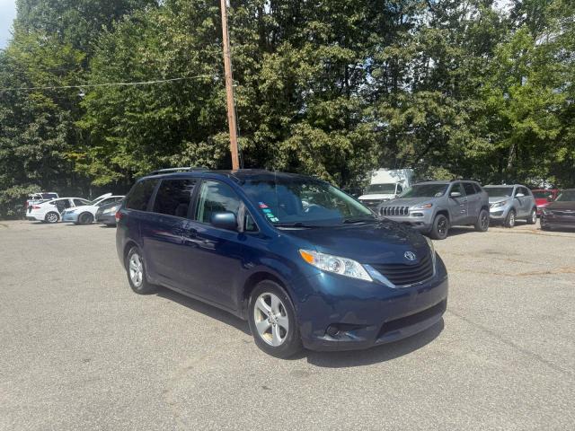 2011 TOYOTA SIENNA LE, 