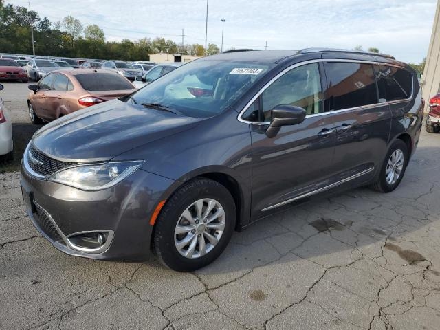 2C4RC1EGXJR145208 - 2018 CHRYSLER PACIFICA TOURING L PLUS GRAY photo 1