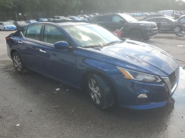 1N4BL4BV7KC131790 - 2019 NISSAN ALTIMA S BLUE photo 4