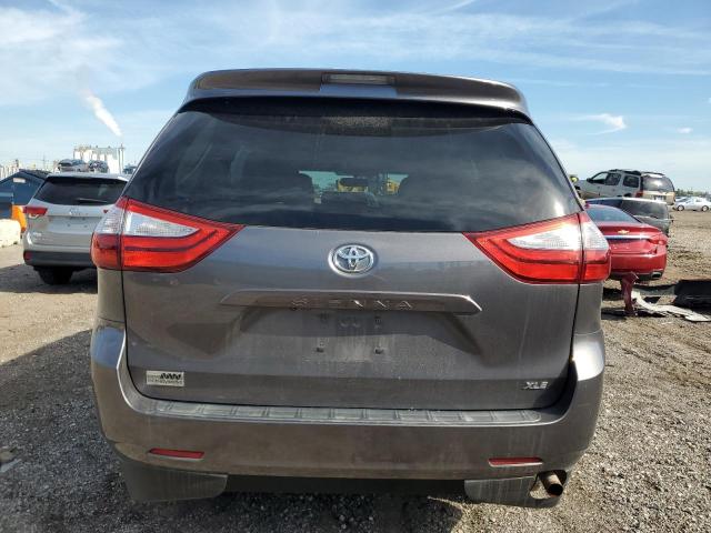 5TDYK3DC2FS672344 - 2015 TOYOTA SIENNA XLE GRAY photo 6