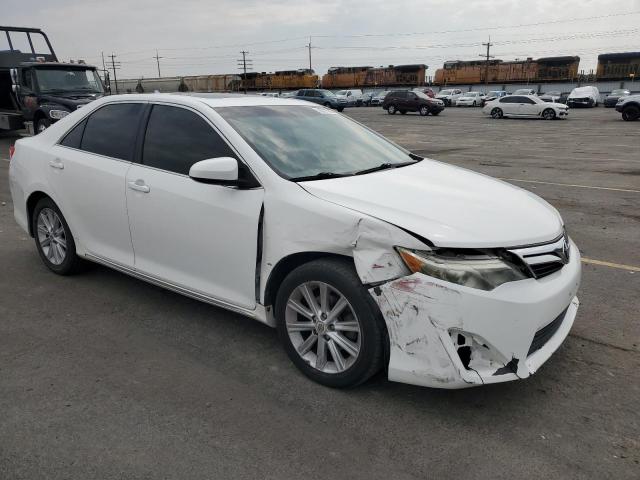 4T1BF1FK2CU510025 - 2012 TOYOTA CAMRY BASE WHITE photo 4