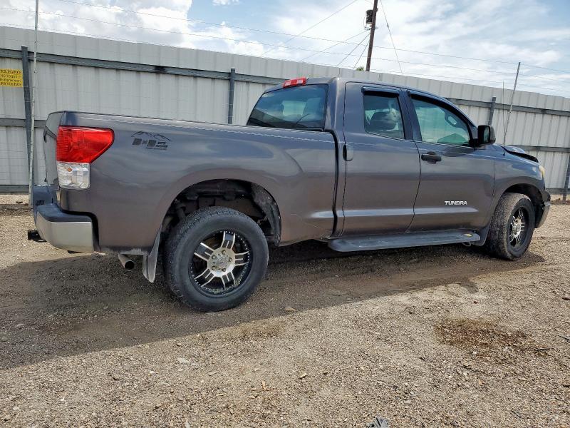 5TFRU5F17DX028710 - 2013 TOYOTA TUNDRA DOUBLE CAB SR5 GRAY photo 3