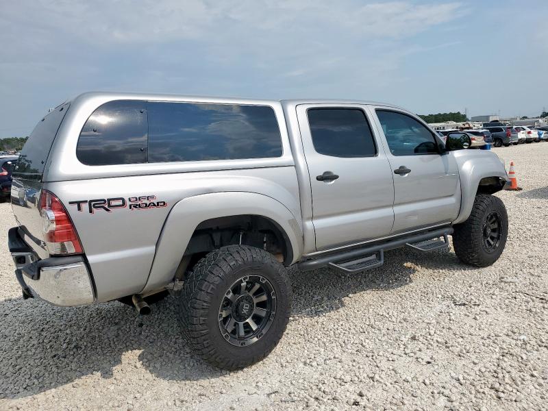 3TMLU4EN9FM165418 - 2015 TOYOTA TACOMA DOUBLE CAB ვერცხლისფერი ფოტო 3