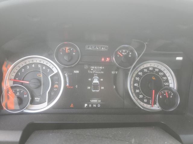 3C6RR7LT2JG118583 - 2018 RAM 1500 SLT შავი ფოტო 9