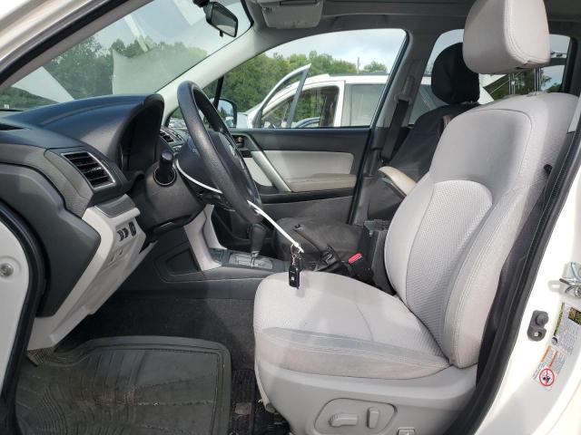 JF2SJADC6GH519437 - 2016 SUBARU FORESTER 2.5I PREMIUM WHITE photo 7