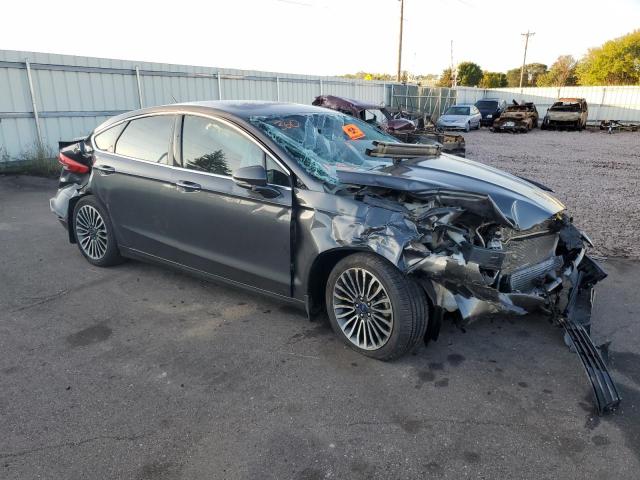 3FA6P0T99HR123359 - 2017 FORD FUSION SE GRAY photo 4