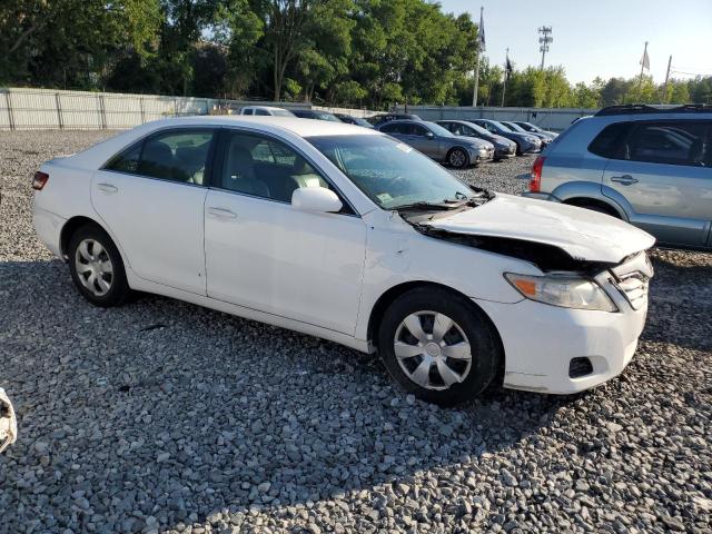 4T1BF3EKXAU557846 - 2010 TOYOTA CAMRY BASE Білий фото 8
