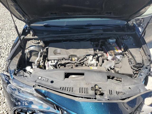 4T1B11HK6JU598070 - 2018 TOYOTA CAMRY L BLUE photo 11