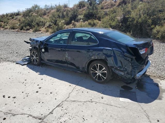 4T1B11HK6JU598070 - 2018 TOYOTA CAMRY L BLUE photo 2