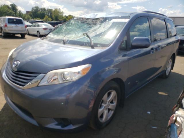 2015 TOYOTA SIENNA LE, 