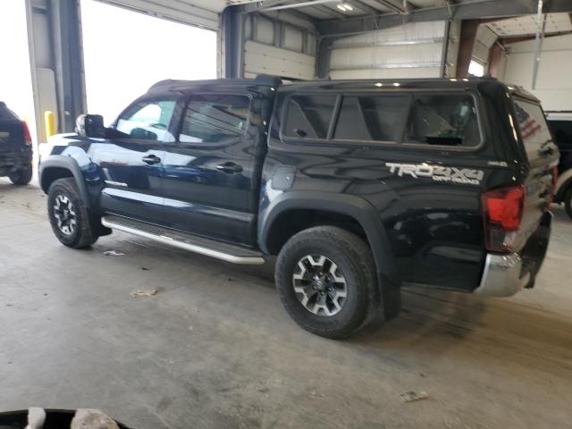 5TFCZ5AN9JX129941 - 2018 TOYOTA TACOMA DOUBLE CAB BLACK photo 2