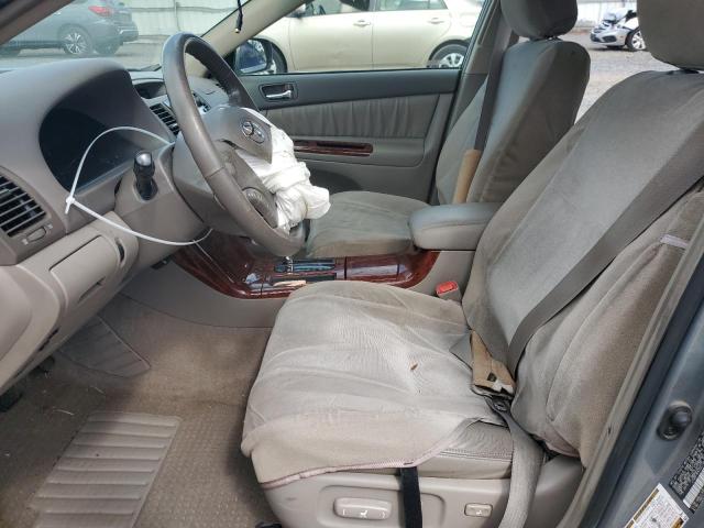 JTDBF30K050166021 - 2005 TOYOTA CAMRY LE GRAY photo 7