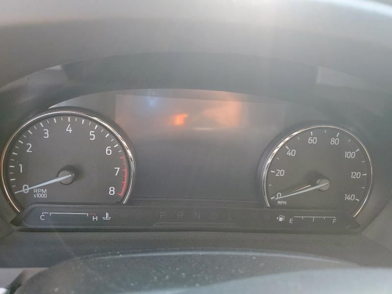 1FMSK8DH4RGA36033 - 2024 FORD EXPLORER XLT Weiß Foto 9