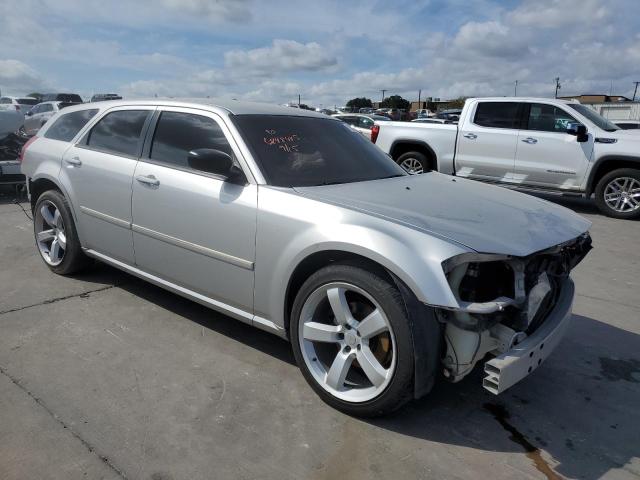 2D4FV47T37H610888 - 2007 DODGE MAGNUM SE SILVER photo 4