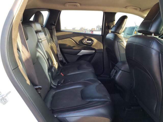 1C4PJMBSXHW634930 - 2017 JEEP CHEROKEE TRAILHAWK WHITE photo 11