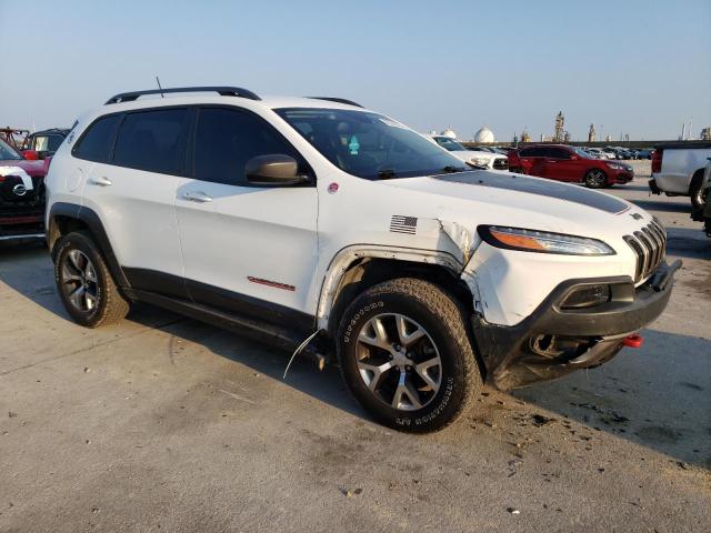 1C4PJMBSXHW634930 - 2017 JEEP CHEROKEE TRAILHAWK WHITE photo 4