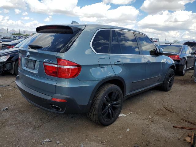 5UXFE8C56AL310623 - 2010 BMW X5 XDRIVE48I TEAL photo 3