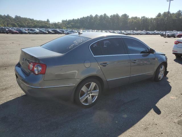 WVWAK73C08P086085 - 2008 VOLKSWAGEN PASSAT KOMFORT SILVER photo 3