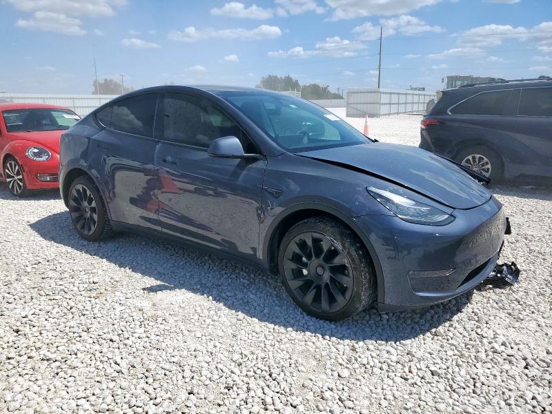 7SAYGDEE1PA159079 - 2023 TESLA MODEL Y Сұр фото 4