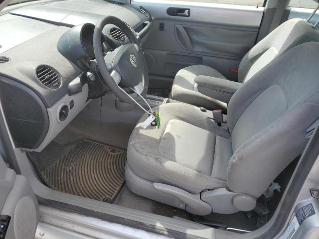3VWCB21C22M462424 - 2002 VOLKSWAGEN NEW BEETLE GLS Gümüş foto 7
