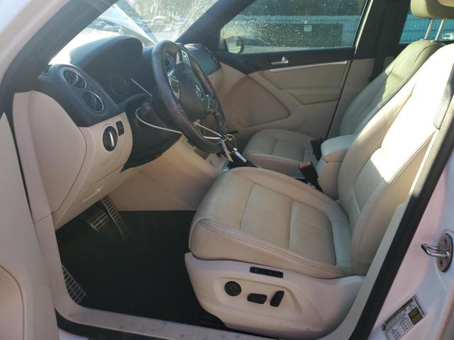 WVGAV3AX2EW005381 - 2014 VOLKSWAGEN TIGUAN S WHITE photo 7