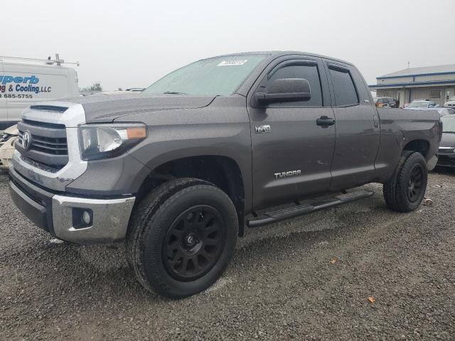 5TFUW5F19FX468564 - 2015 TOYOTA TUNDRA DOUBLE CAB SR/SR5 GRAY photo 1