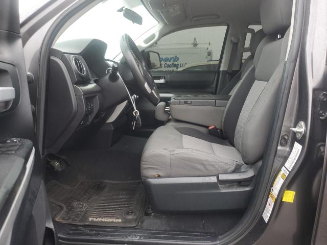 5TFUW5F19FX468564 - 2015 TOYOTA TUNDRA DOUBLE CAB SR/SR5 GRAY photo 7