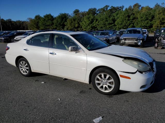 JTHBA30GX45008411 - 2004 LEXUS ES 330 WHITE photo 4