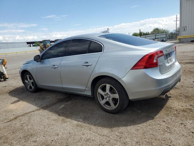 YV1612FS4D2202047 - 2013 VOLVO S60 T5 SILVER photo 2