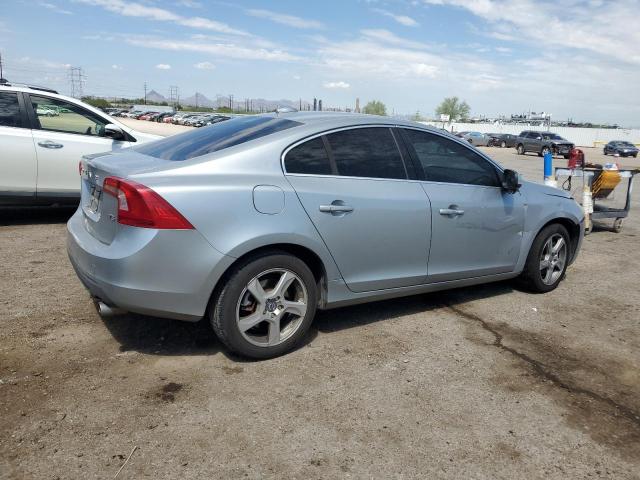 YV1612FS4D2202047 - 2013 VOLVO S60 T5 SILVER photo 3
