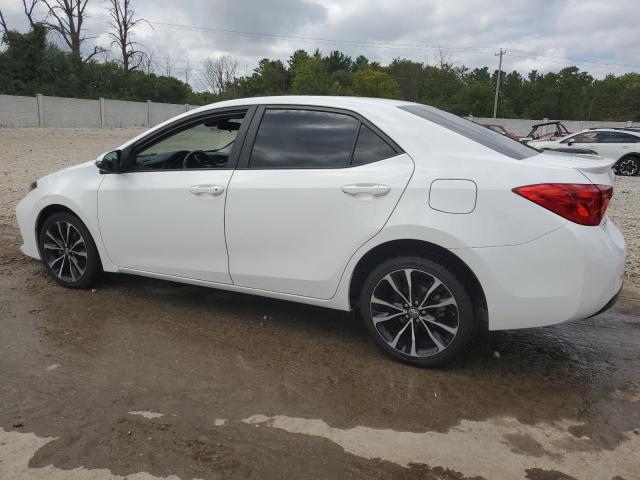 5YFBURHE2JP853136 - 2018 TOYOTA COROLLA L 白色 照片 2