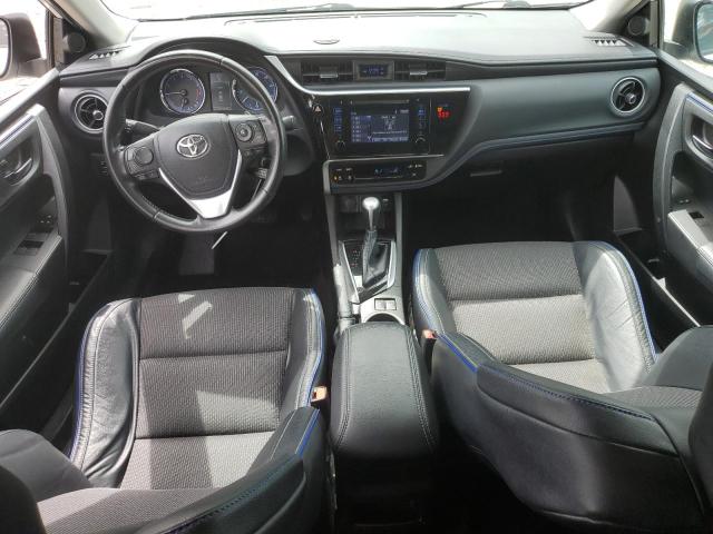 5YFBURHE2JP853136 - 2018 TOYOTA COROLLA L 白色 照片 8