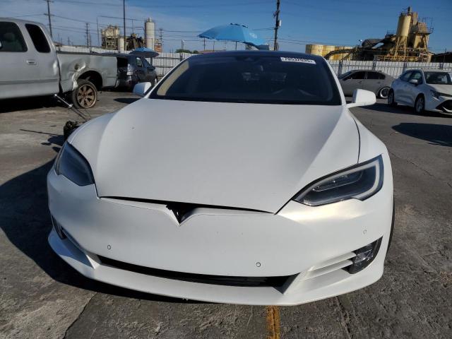 5YJSA1E43GF146640 - 2016 TESLA MODEL S Білий фото 5