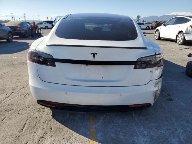 5YJSA1E43GF146640 - 2016 TESLA MODEL S Білий фото 6