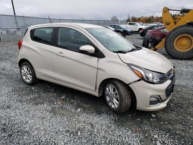 KL8CD6SA6KC798346 - 2019 CHEVROLET SPARK 1LT CREAM photo 4